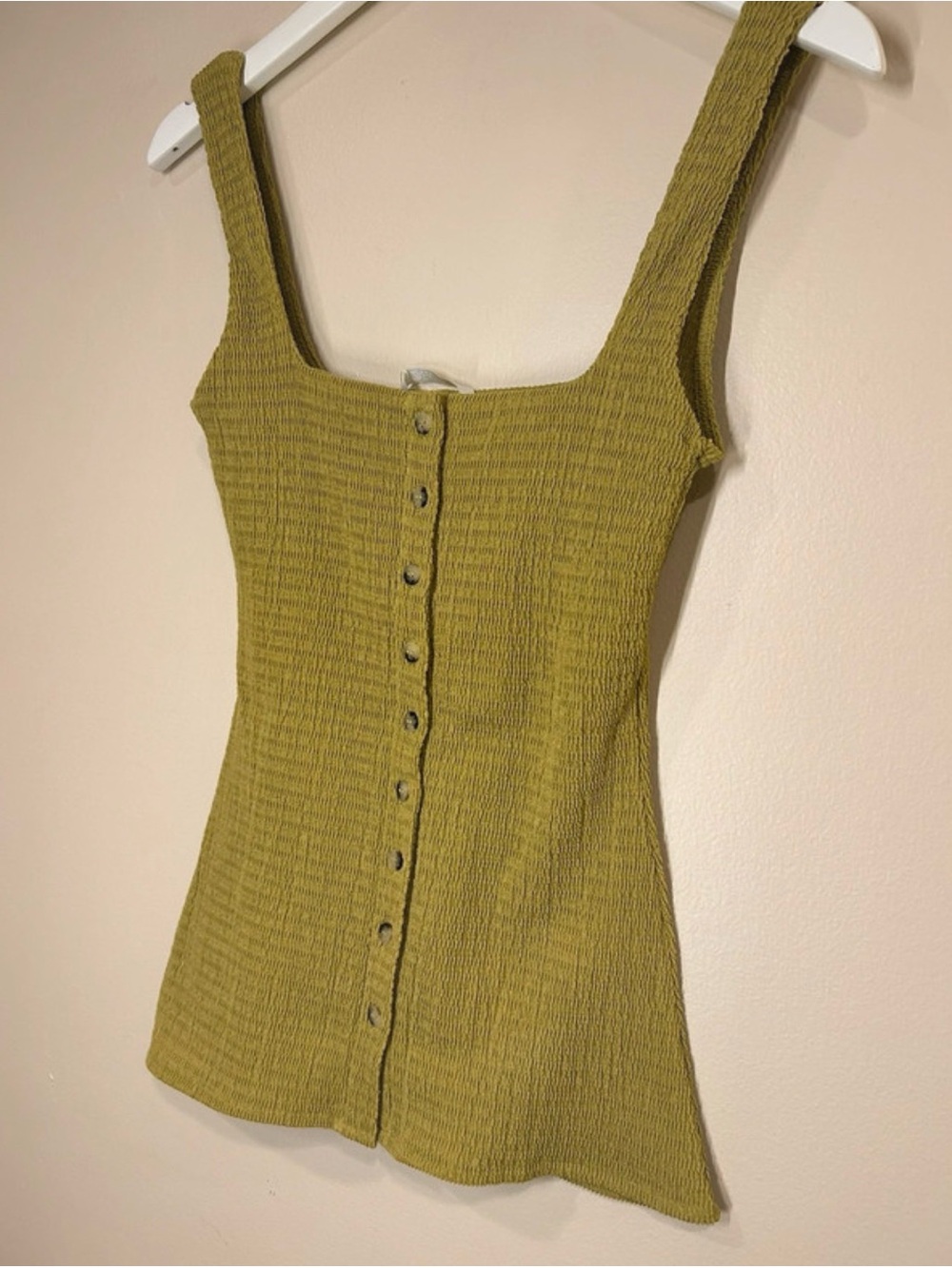 H&M Olive Ribbed Button-Front Tank Top - Picture 3 of 3